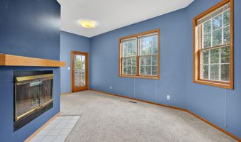 2400 Ridgetop Cir, Ames, IA 50014