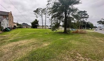 7215 W JUDGE PEREZ Dr Lot 10, Arabi, LA 70032