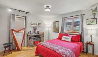 1008 Parkland Pl SE, Albuquerque, NM 87108