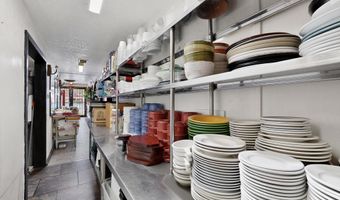 424 Isleta Blvd SW, Albuquerque, NM 87105