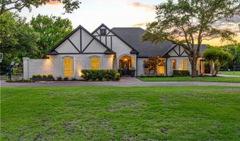 3 Meadowlake Dr, Heath, TX 75032