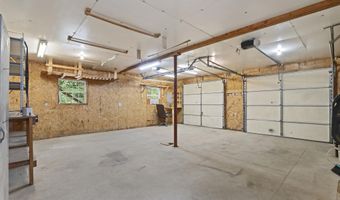 96 Taylor Woods Rd, Belgrade, ME 04917