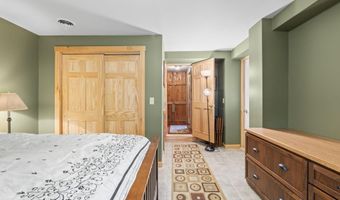 33 Lilly Ln, Appleton, ME 04862