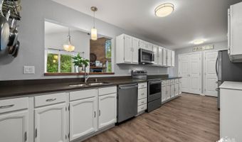 220 Mariner Dr, Anchorage, AK 99515