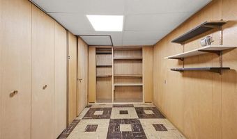 15924 Hanover Ave, Allen Park, MI 48101