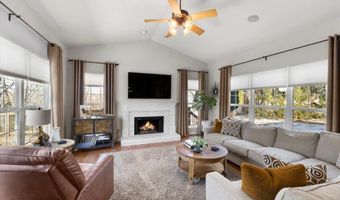 1209 Kiefer Springs Ct, Ballwin, MO 63021