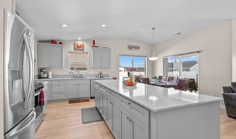 205 RIVER RIDGE Dr, Boardman, OR 97818