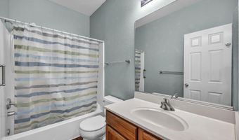 570 Sunrise Cir, Fernley, NV 89408