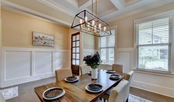 101 Spur Ln, Alpharetta, GA 30009
