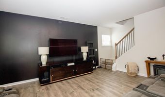 1179 Misty Creek Dr, Aberdeen, NC 28315