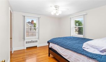 67 Vancouver Ave, Warwick, RI 02886