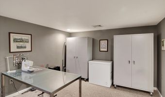 6765 WINDERMERE Ct, Allentown, PA 18104
