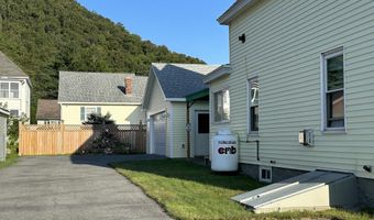 881 Fourth Ave, Berlin, NH 03570