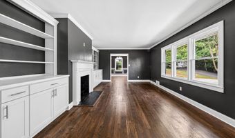 270 Pine Valley Dr, Athens, GA 30606