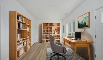 7404 ROCKY CREEK Ter, Annandale, VA 22003