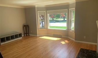 7208 Rosedale Blvd, Allen Park, MI 48101