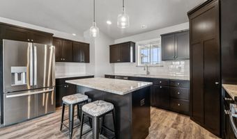 3455 E RUBYRED Dr, Appleton, WI 54913
