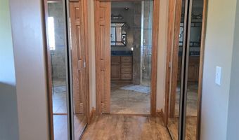 19417 S 5th Dr, Beatrice, NE 68310