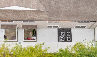 5 Jacqueline Way, North Babylon, NY 11703