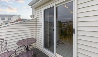 1870 Lindsay Ln, Ann Arbor, MI 48104