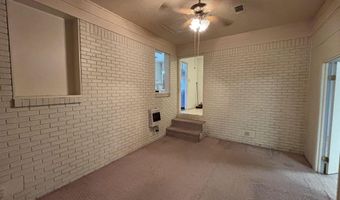 906 W Louisiana St, Beebe, AR 72012