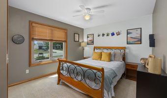5383 Salmon Run, Auburn, IN 46706