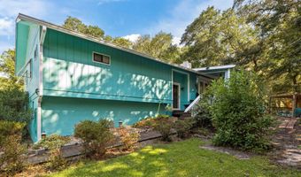 201 Hoop Pole Creek Dr, Atlantic Beach, NC 28512