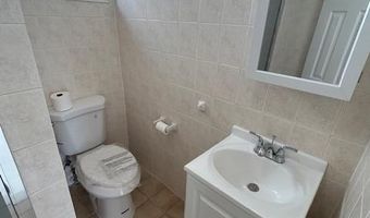 126 W 31ST St, Bayonne, NJ 07002