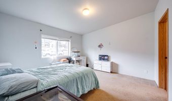 107 N B St, Albion, WA 99102