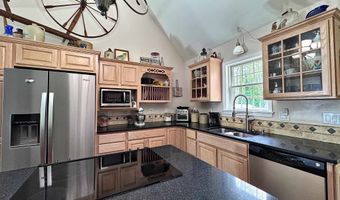 495 Fairview St, Bennington, VT 05201