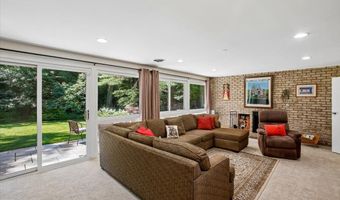 8308 LILLY STONE Dr, Bethesda, MD 20817
