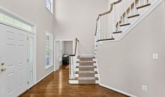 21553 CENTER POINT Cir, Ashburn, VA 20147