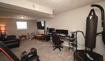 42 Ridgewood Dr, Alexandria, KY 41001