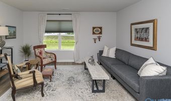 124 Ozy Dr, Athens, AL 35613