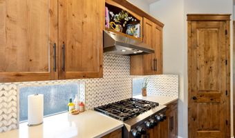 2631 NW Boulder Ridge Loop, Bend, OR 97703
