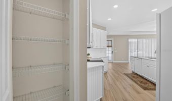 5508 GOLDEN ISLES Dr, Apollo Beach, FL 33572