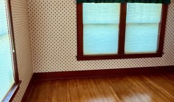 9 Ridge Rd, Atlantic, IA 50022