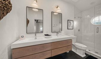 120 WHITE Ave, Anna Maria, FL 34216