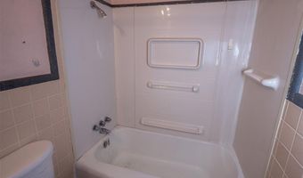 6713 NW 27th St, Bethany, OK 73008