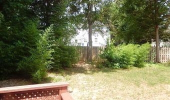 106 Old House Ct, Apex, NC 27502