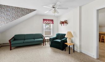 211 School St, Bennington, VT 05201