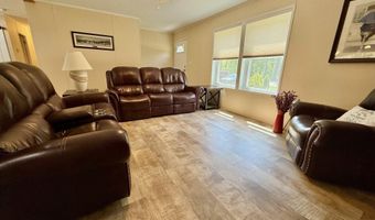 1 Pine Cone Dr, Alfred, ME 04002