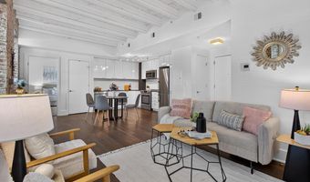 515 N WASHINGTON St 105, Alexandria, VA 22314