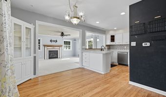 1519 Greene St, Adel, IA 50003