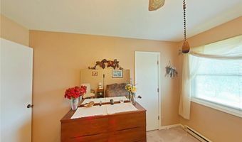 27 Partridge Dr, Agency, MO 64401