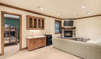 42703 Hwy 82 Unit B, Aspen, CO 81611