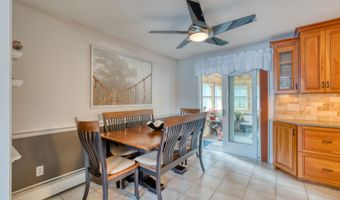11 Hally Ln, Colchester, CT 06415