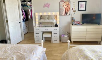 500 Cobblestone Ct Ct, Egg Harbor Twp., NJ 08234