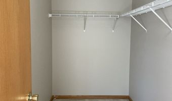 1531 Millbrook Rd, Algonquin, IL 60102