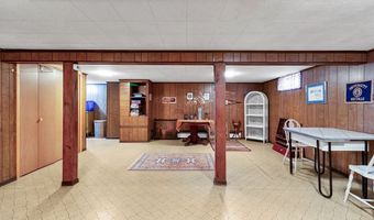 1581 N Forest Rd, Amherst, NY 14221